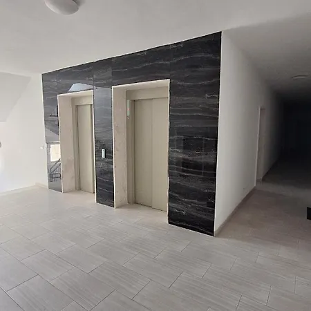 Apartment Three Above Sea