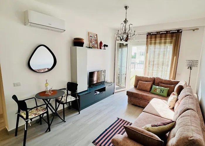 Three Above Sea * Golem (Tirana)