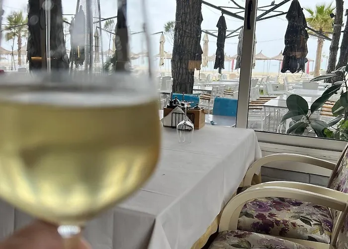 Three Above Sea Апартаменты *