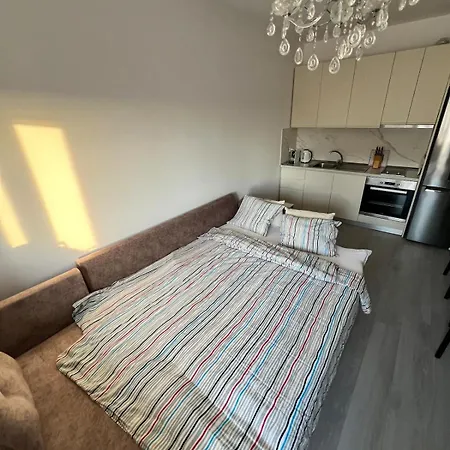 Three Above Sea Apartamento Golem (Tirana)