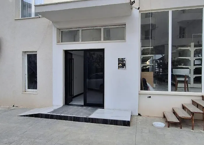 Apartman Three Above Sea