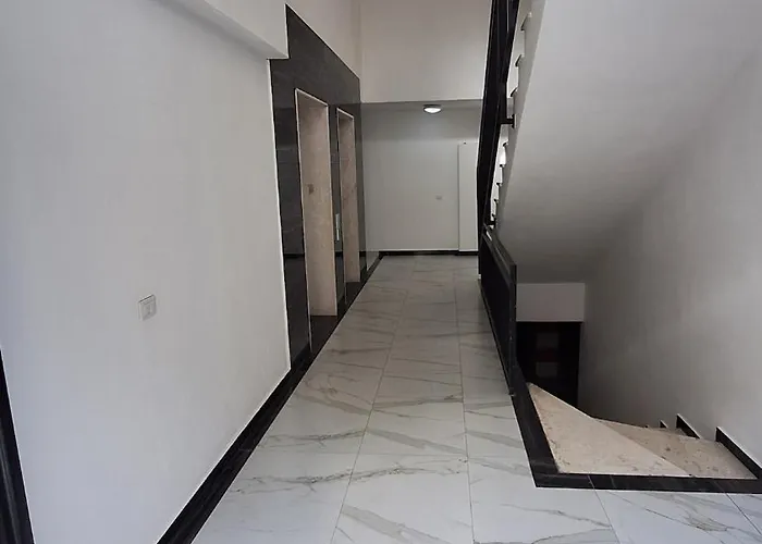 Apartman Three Above Sea